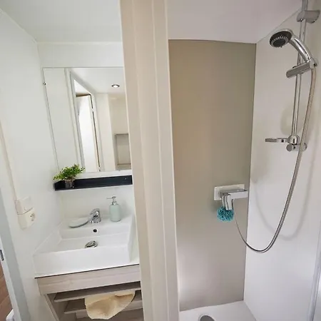 אתר קמפינג Palombaggia Location I Pini Vecchio פורטו-וישיו