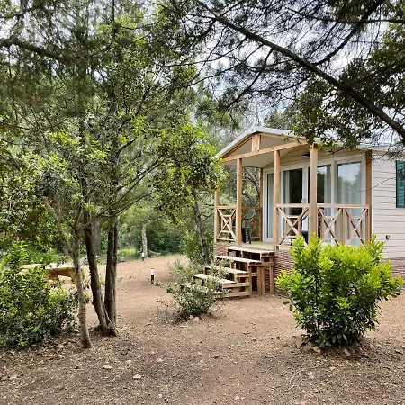 אתר קמפינג Palombaggia Location I Pini Vecchio פורטו-וישיו